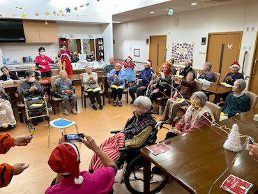 2025年クリスマス会 (7).jpg
